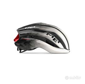 CASCO MET TRENTA 3K CARBON MIPS UAE TEAM EDITION