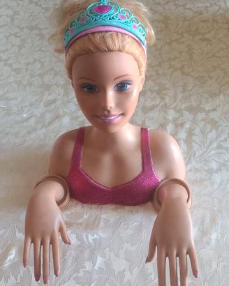 TESTA BARBIE MATTEL PER BAMBINE ,RUOLO ACCONCIATUR