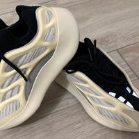 Adidas YEEZY 700 v3 Azael originale