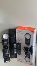 Godox V1-N per nikon  2 batterie come nuovo