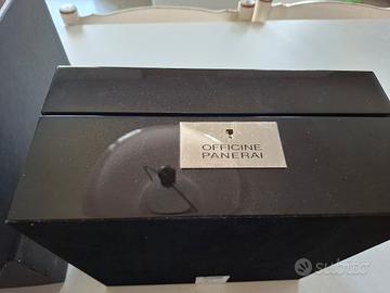 cofanetto porta orologio panerai con chiave