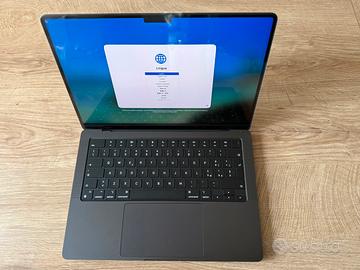 MacBook Pro M4 14” Space Black