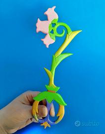 Kingdom Hearts Pixie keyblade miniatura diorama