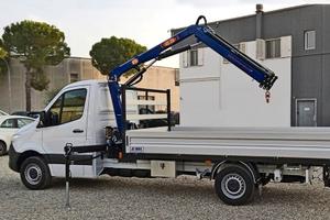Mercedes Benz Sprinter 2.0 CDI con GRU