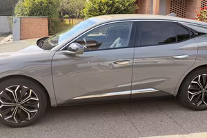 Splendida DS4 1.6 puretech 180cv