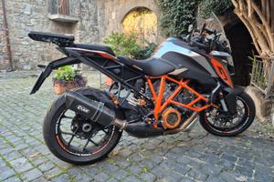 KTM 1290 Super Duke - 2016