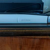 Piastra Ghd Chronos bianca