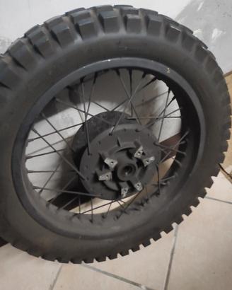 cerchio 18 xt600 più pneumatico 