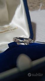 Anello in oro 750 18 carati con diamante naturale