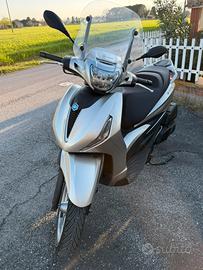 Piaggio Beverly 400  S i.e. hpe abs-asr