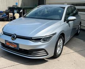 VOLKSWAGEN Golf 8ª serie - 2020