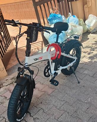 Bici elettrica rk5 bianca