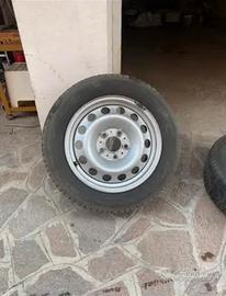 Cerchi in ferro gommati da 16"-attacco BMW-MINI