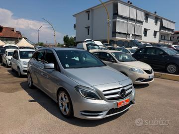 MERCEDES BENZ B 1.8 DIESEL 110 (CV) 2012