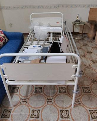 Letto ortopedico elettrico e materasso antidecubit