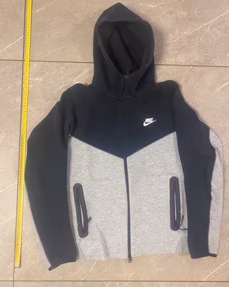 felpa tech nike