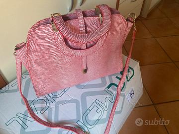 Borsa in pelle con tracolla