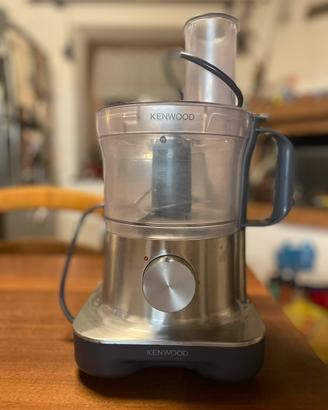 Robot kenwood