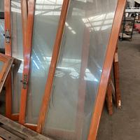 Finestre legno douglas con  vetri doppi