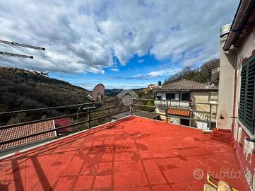 VILLA SINGOLA A LAGO