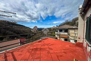 VILLA SINGOLA A LAGO