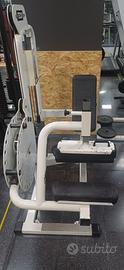 Macchinari e attrezzatura palestra trattabili