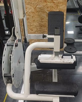 Macchinari e attrezzatura palestra trattabili