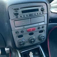 Alfa Gt incidentata 2006
