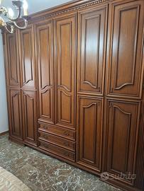 Armadio a 6 ante vintage