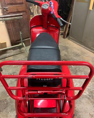 Vespa  150  px