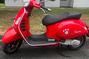 Piaggio GTS 250