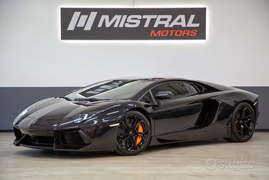 Lamborghini Aventador 6.5 V12 LP700-4