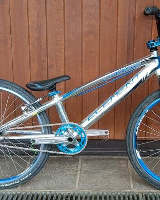 Bmx Cruiser Chase Element