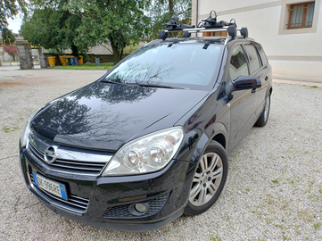 Opel Astra sw