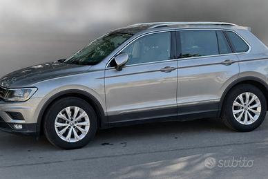 VOLKSWAGEN Tiguan 1.6 TDI SCR Business
