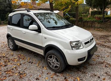 Panda  1.3 mtj 75cv 2011 gancio traino