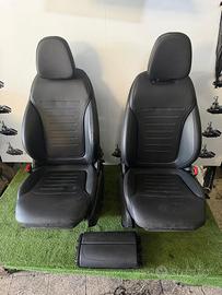 Tappezzeria completa mercedes gla 2023