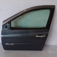 Portiera anteriore sinistra Renault Clio 3 2011