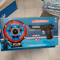 Pistola giocattolo a infrarossi 