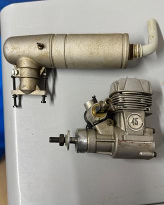 Motore supertigre g45 aeromodello