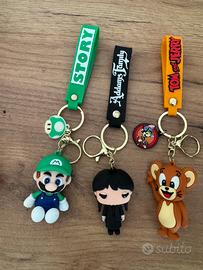 3 portachiavi luigi bross jerry mercoledi addams