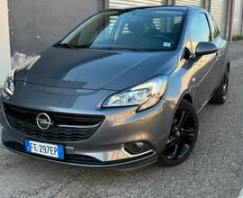 Opel Corsa 2016 B color Benzina