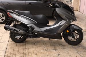 Xtown 300 abs