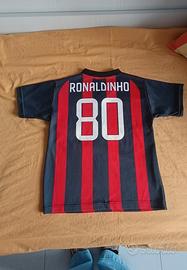 Maglia tema Milan con Ronaldinho numero 80