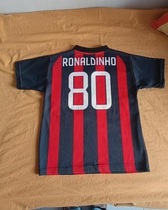 Maglia tema Milan con Ronaldinho numero 80