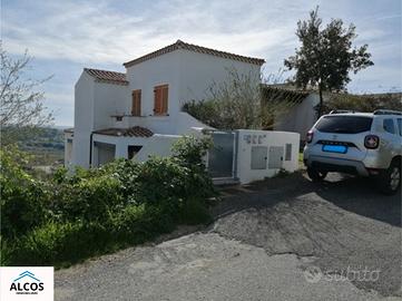 Rifinito trilocale a Posada