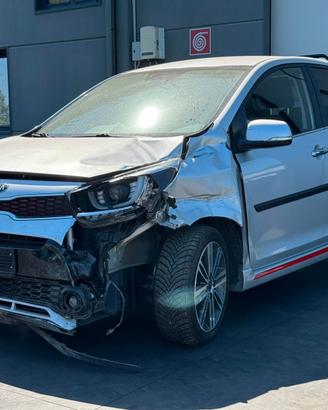 KIA PICANTO per ricambi usati G3LC