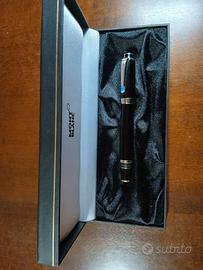Penna Montblanc roller con zaffiro