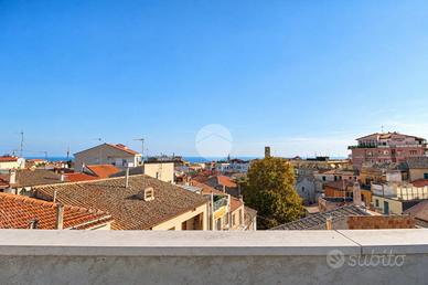 3 LOCALI A VASTO