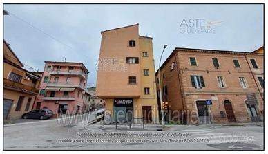 Appartamento Fabriano [A4356442]